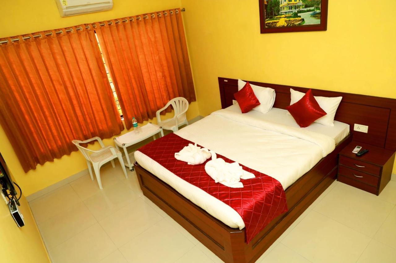 Hotel Manik Moti Lonavala Exteriér fotografie